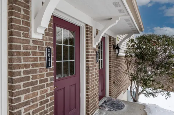 8041 Oakbridge Way #4-104, Green Twp, OH 45248