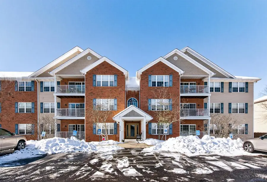 4510 Clearwater Place #6, Green Township, OH 45248 - Image #2