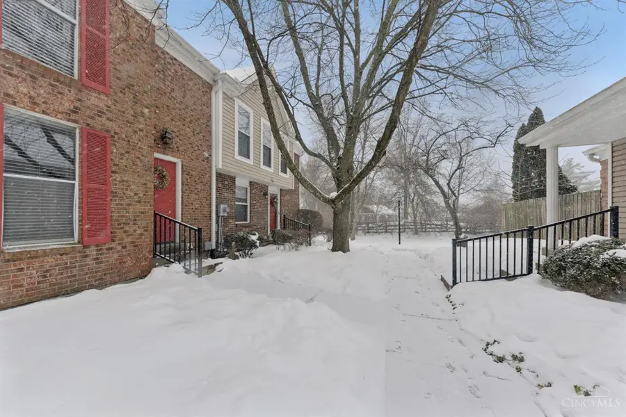 965 Woodlyn Drive N #67, Anderson Township, OH 45230 - Image #2