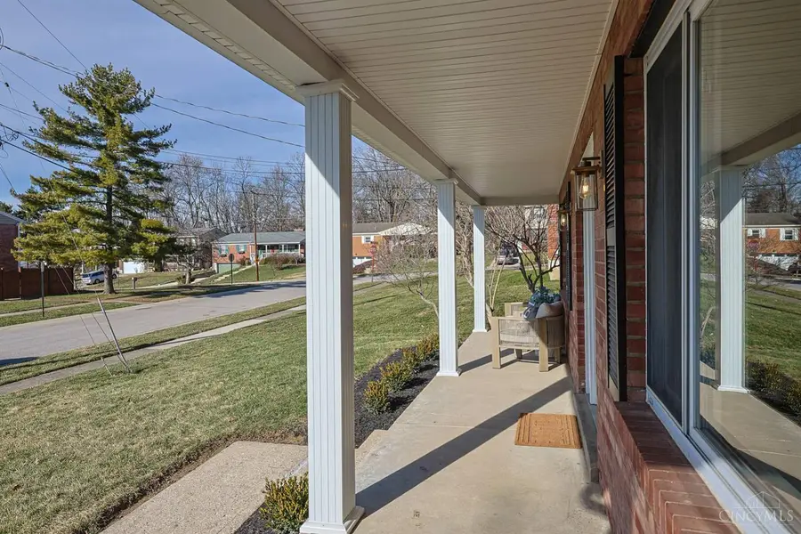 1992 Flintshire Court, Anderson Township, OH 45230 - Image #3