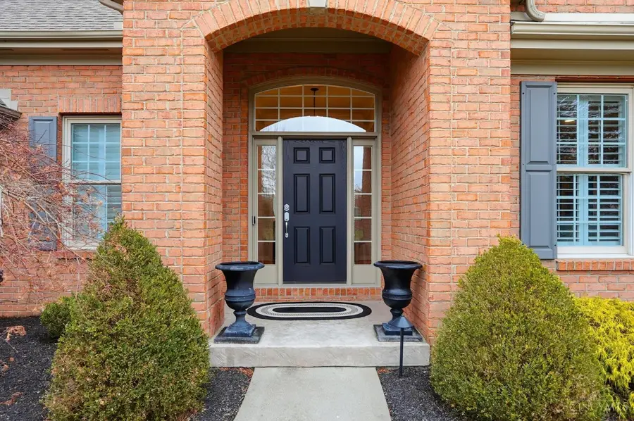 11756 Thayer Lane, Sycamore Township, OH 45249 - Image #2