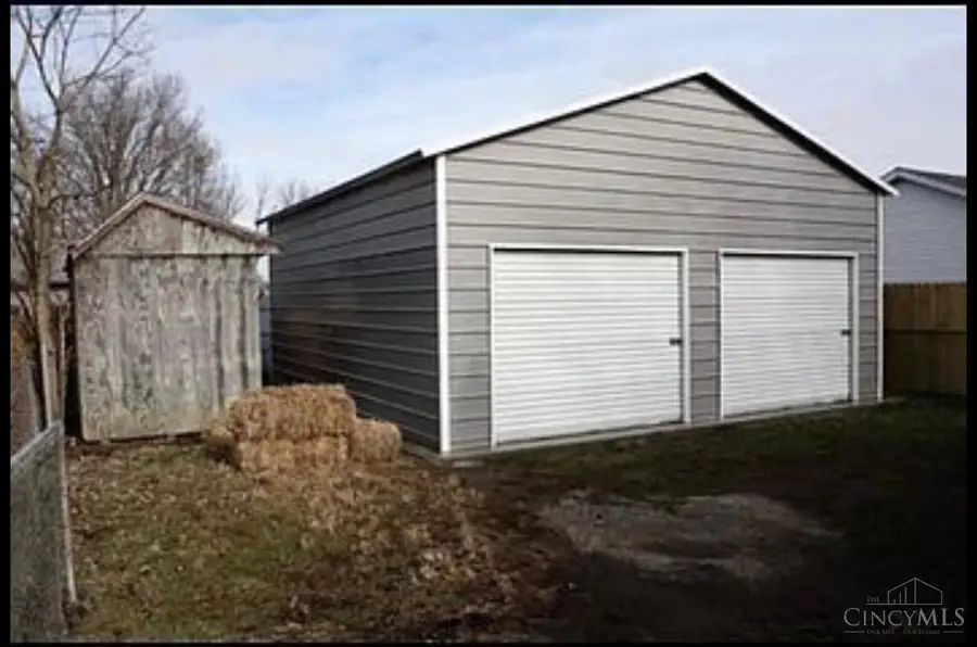 2477 Maple Street, Saint Clair, OH 45055 - #2