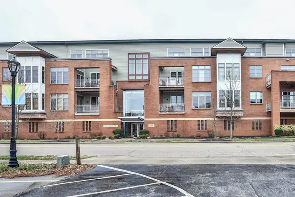 9348 Towne Square Avenue #4, Blue Ash, OH 45242