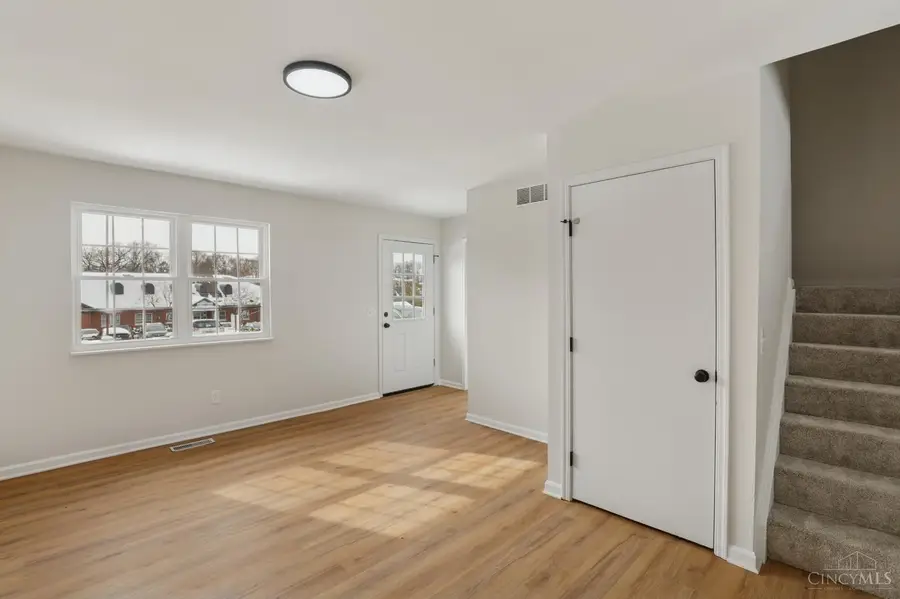 951 Villa View Court #951, Delhi, OH 45238 - Image #2