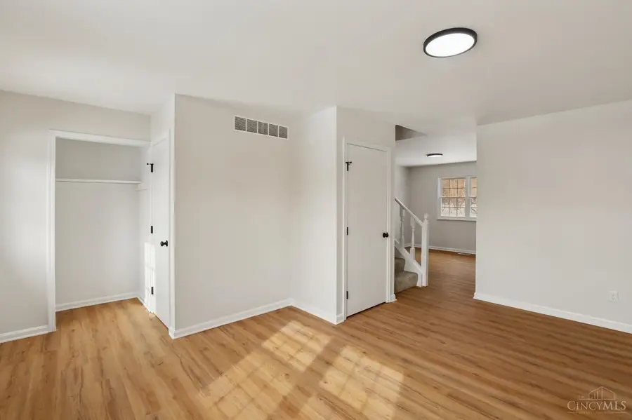 951 Villa View Court #951, Delhi, OH 45238 - Image #3