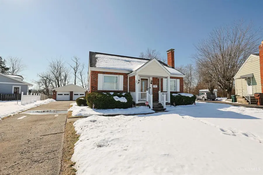 103 W Crest Drive, Reading, OH 45215 - Image #2
