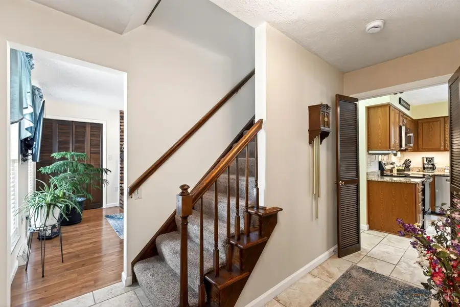 6993 Forest View Court, West Chester, OH 45069 - Image #3