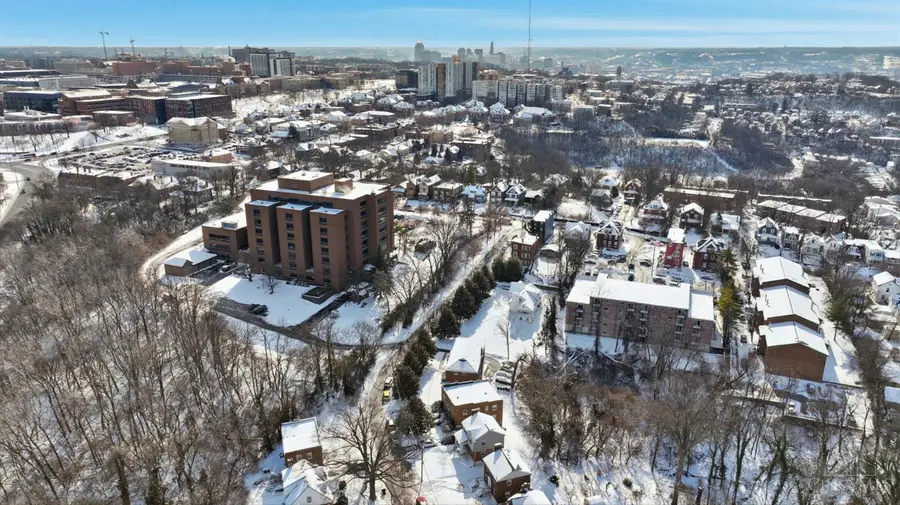 3091 Riddle View Lane, Cincinnati, OH 45220 - Image #3