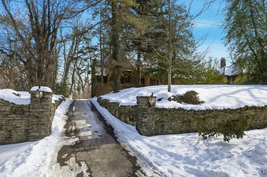 3870 Middleton Avenue, Cincinnati, OH 45220 - #3