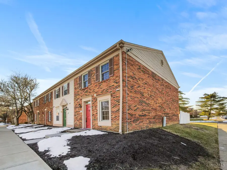 2 Spotswood #2006, Batavia, OH 45103 - #2