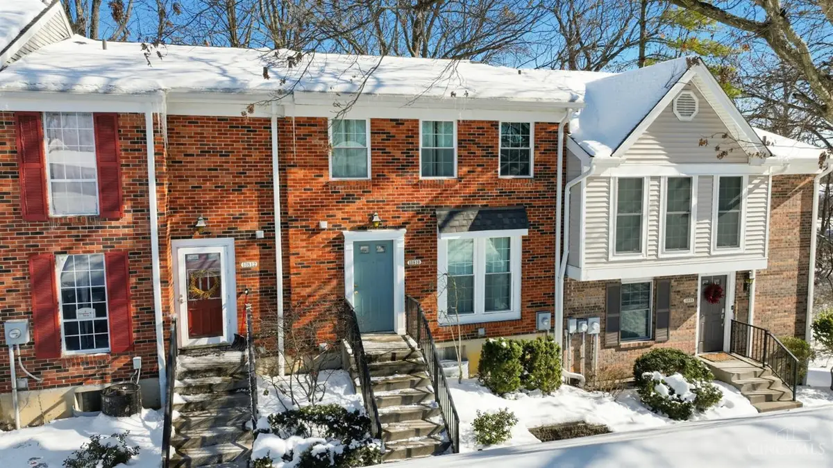 10810 Lakehurst Court #110, Sycamore Township, OH 45242 - Image #1