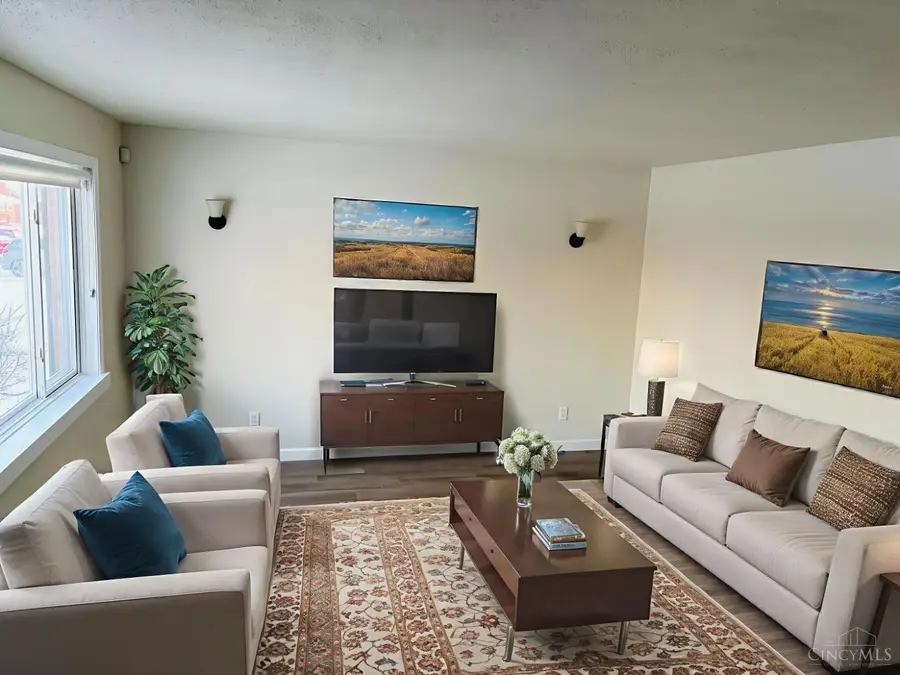 9391 Jericho Drive, Cincinnati, OH 45231 - Image #3