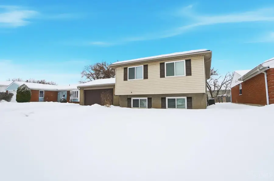 12091 Hitchcock Drive, Forest Park, OH 45240 - #3