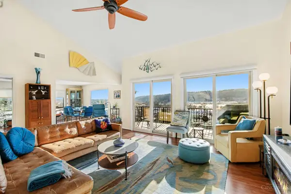 3304 Columbia Parkway #3, Cincinnati, OH 45226