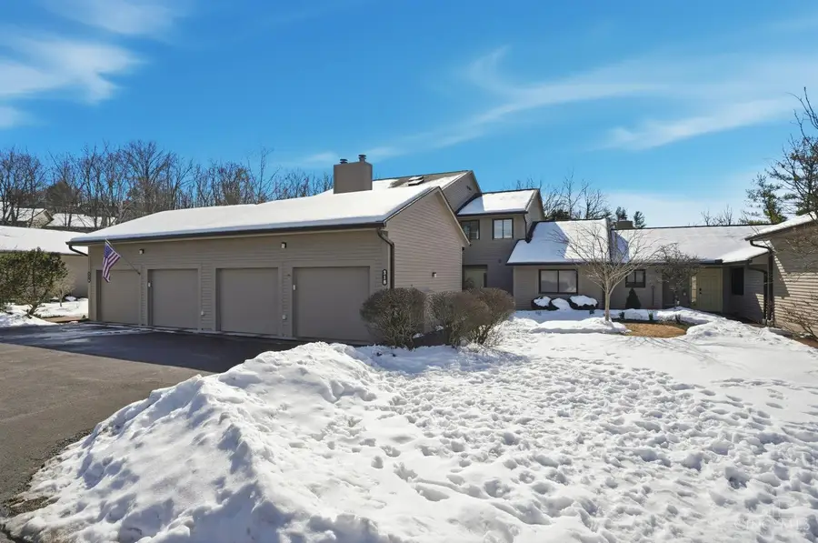 318 Miami Lakes Drive #9, Milford, OH 45150 - #3