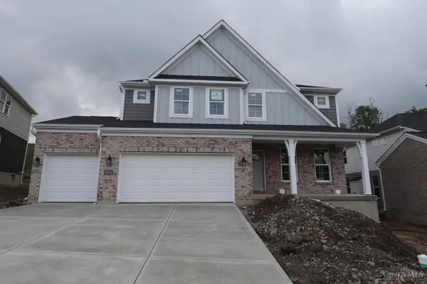 5775 Irwin Drive #141, Green Twp, OH 45248