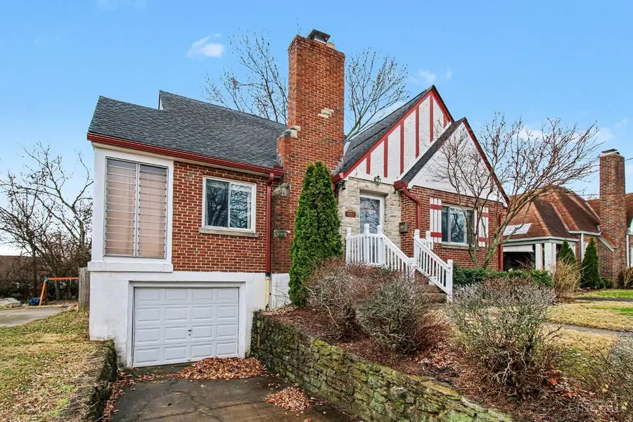 3061 Veazey Avenue, Cincinnati, OH 45238 - #2