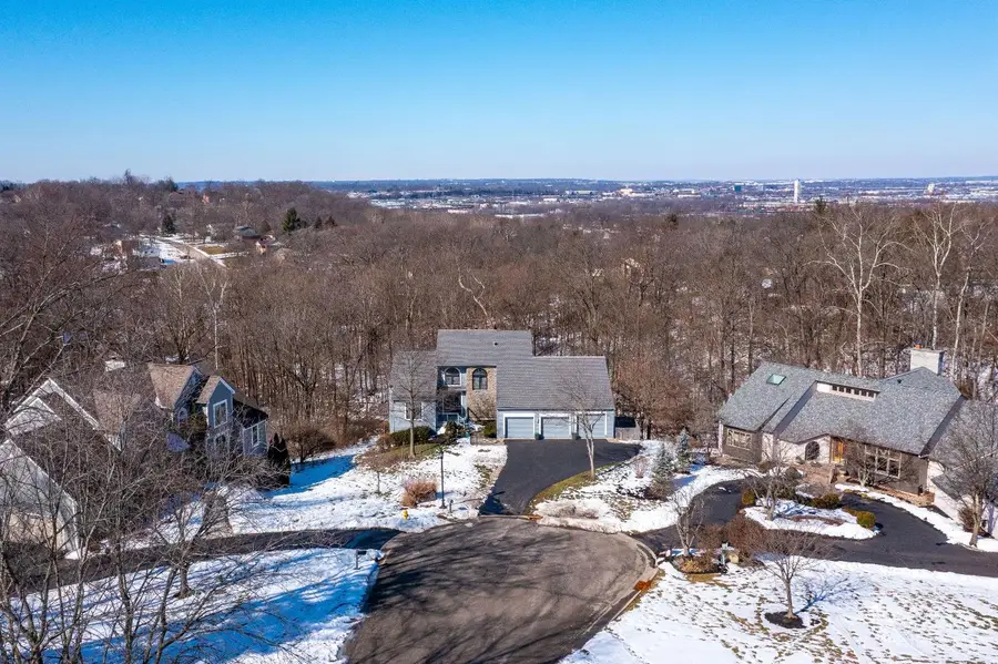 9883 Fawnrun Court, Evendale, OH 45241 - #2