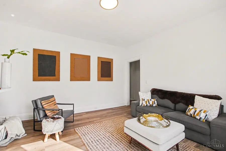 1532 William Howard Taft Road, Cincinnati, OH 45206 - #2