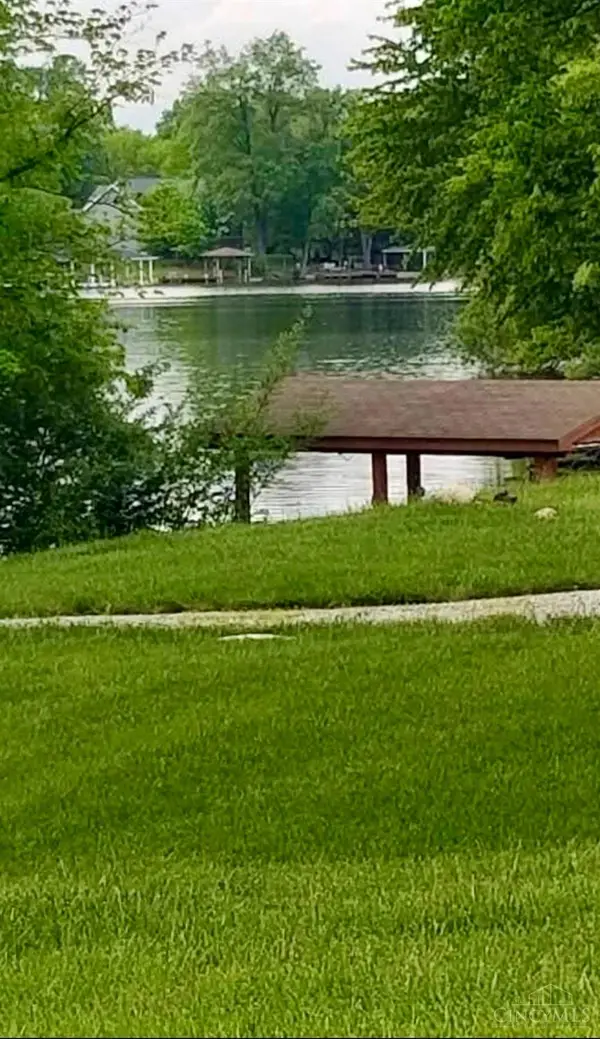 6 Mohican Cove #381, Sardinia, OH 45171