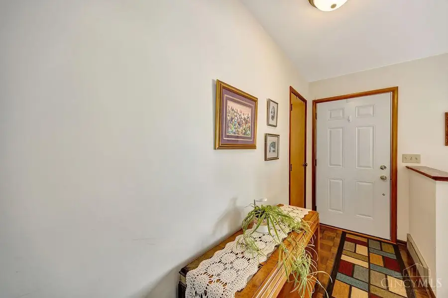 712 Taylor School Road, Hamilton, OH 45013 - #3