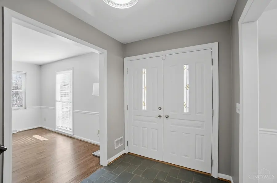 8677 Shagbark Drive, Sycamore, OH 45242 - #2