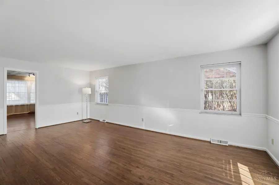 8677 Shagbark Drive, Sycamore, OH 45242 - #3