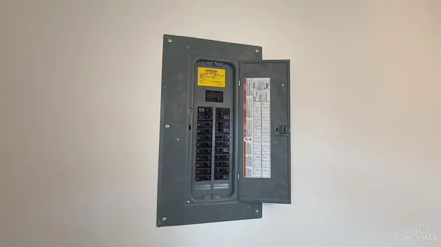 2818 Shartle Street, Middletown, OH 45042 - #3