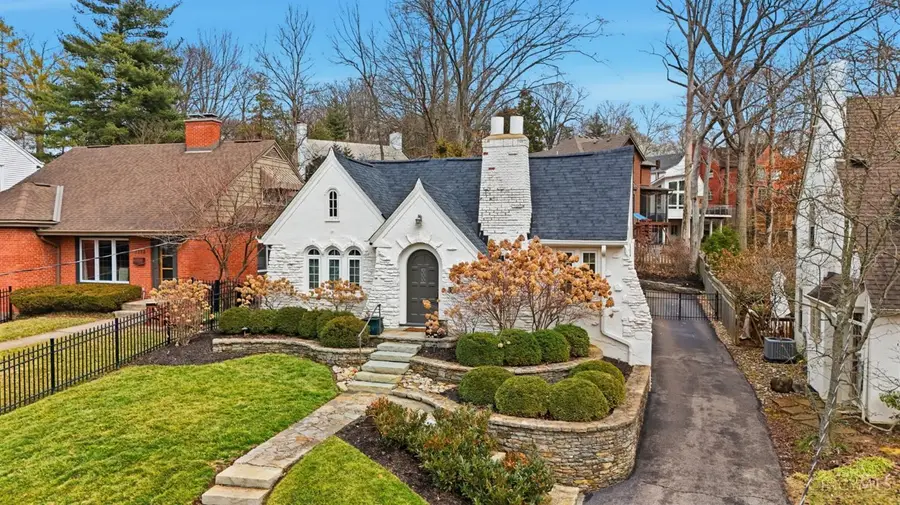 1134 Beverly Hill Drive, Cincinnati, OH 45208 - #2