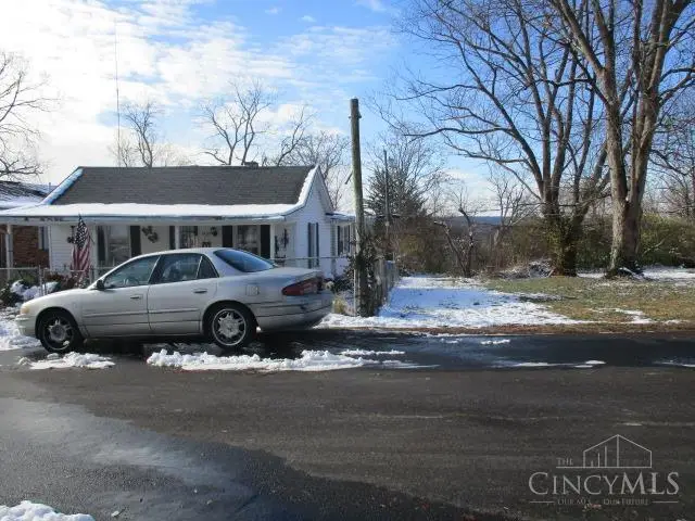 1823 Pater Avenue, Fairfield, OH 45015 - #2