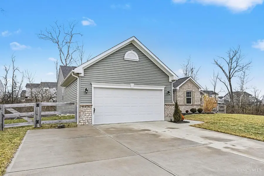 454 Pleasant Ridge Drive, Lebanon, OH 45036 - #3