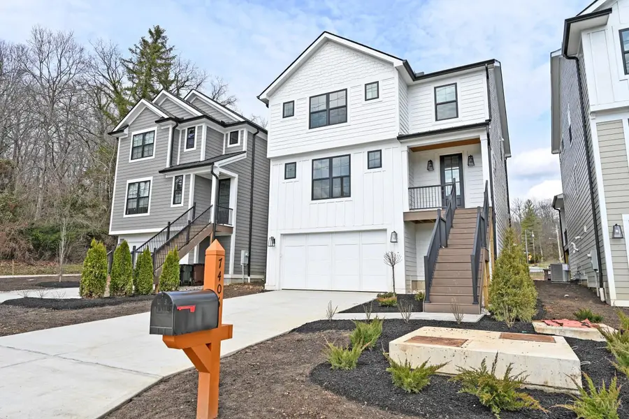 7406 Orchard Street, Plainville, OH 45227 - #2