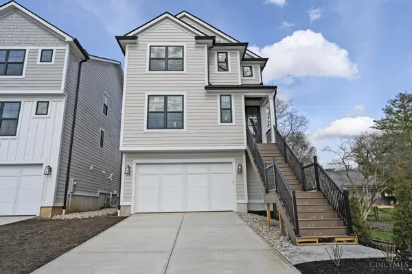 7412 Orchard Street, Columbia Twp, OH 45227