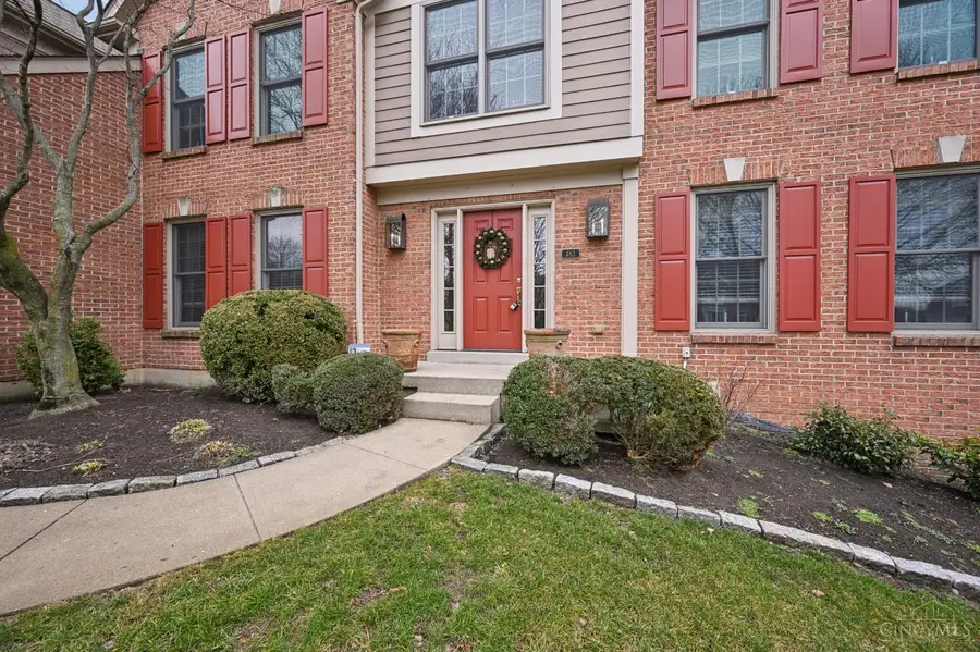 483 Vista Glen Drive, Springdale, OH 45246 - #2