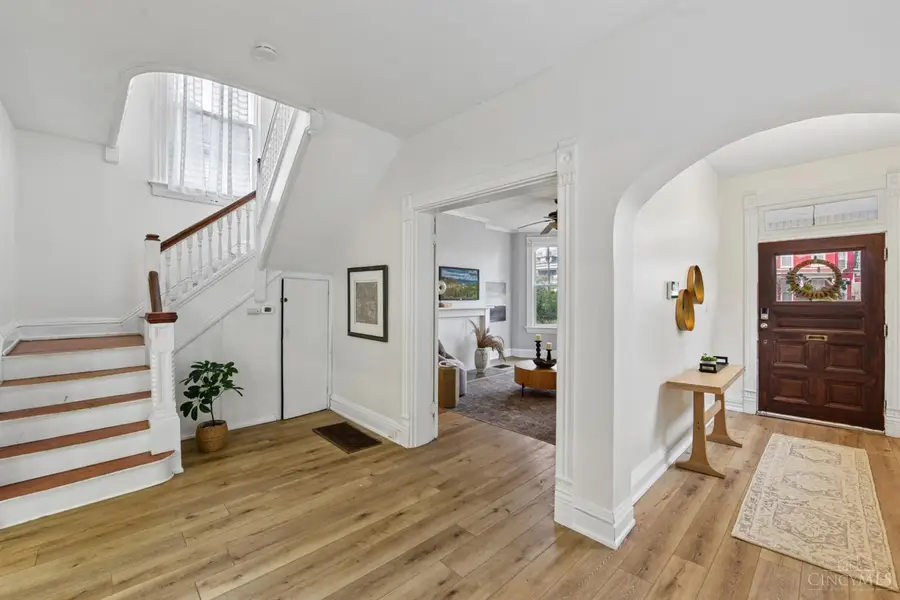 1723 Kinney Avenue, Cincinnati, OH 45207 - #2