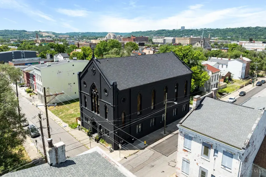 1835 Baymiller St, Cincinnati, OH 45214 - #2