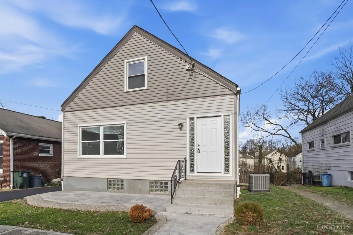 4732 Ridgeway Avenue, Norwood, OH 45212 - #1