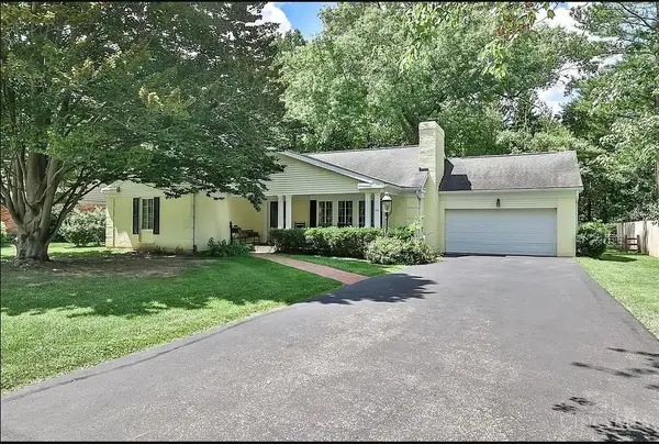 105 Red Bird Lane, Terrace Park, OH 45174