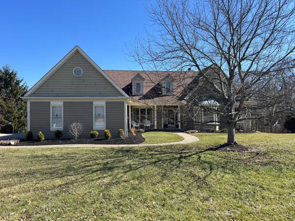 3130 Wolf Run Court, Cincinnati, OH 45244