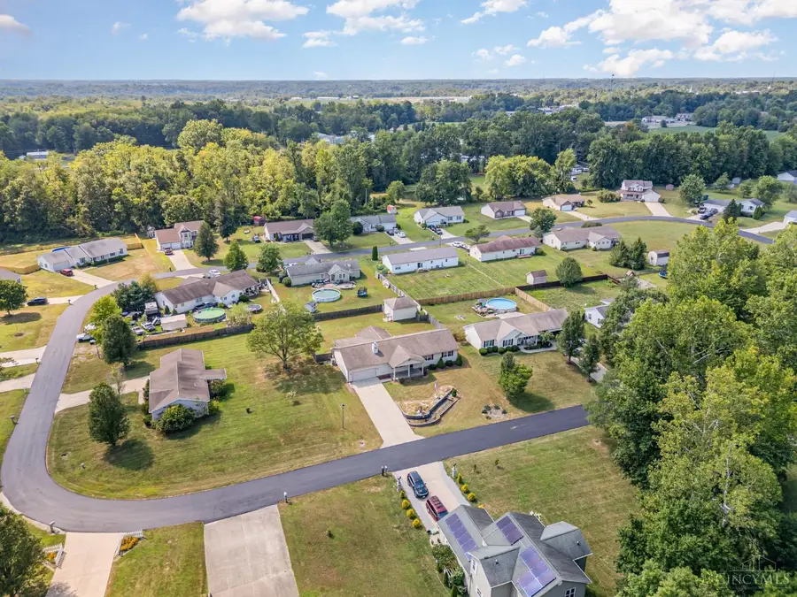 175 Douglas Circle, Georgetown, OH 45121 - #2