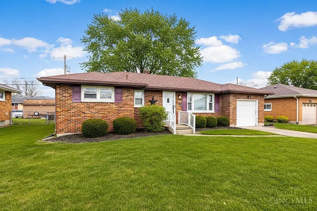 330 Kenyon Drive, Hamilton, OH 45015 - #1