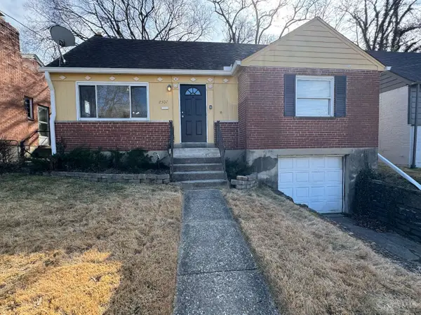 2507 Kellerman Avenue, Golf Manor, OH 45237