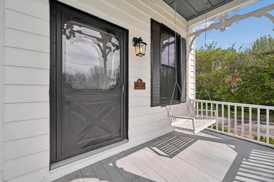 24 E Sharon Road, Glendale, OH 45246 - #2