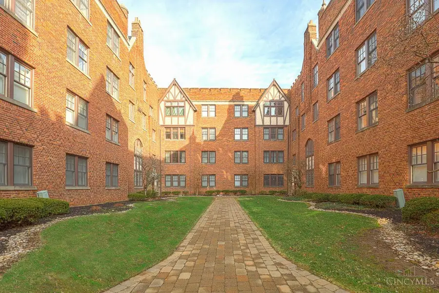 2324 Park Avenue #11, Cincinnati, OH 45206 - #2