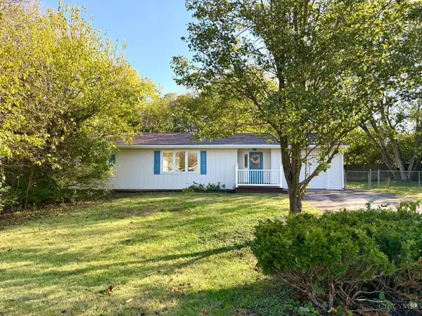 176 Lakeview Drive, Monroe, OH 45044