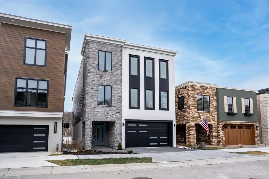 5751 Sanctuary Place, Cincinnati, OH 45230 - #2