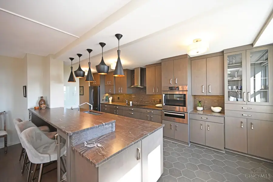 2444 Madison Road #1106, Cincinnati, OH 45208 - #2