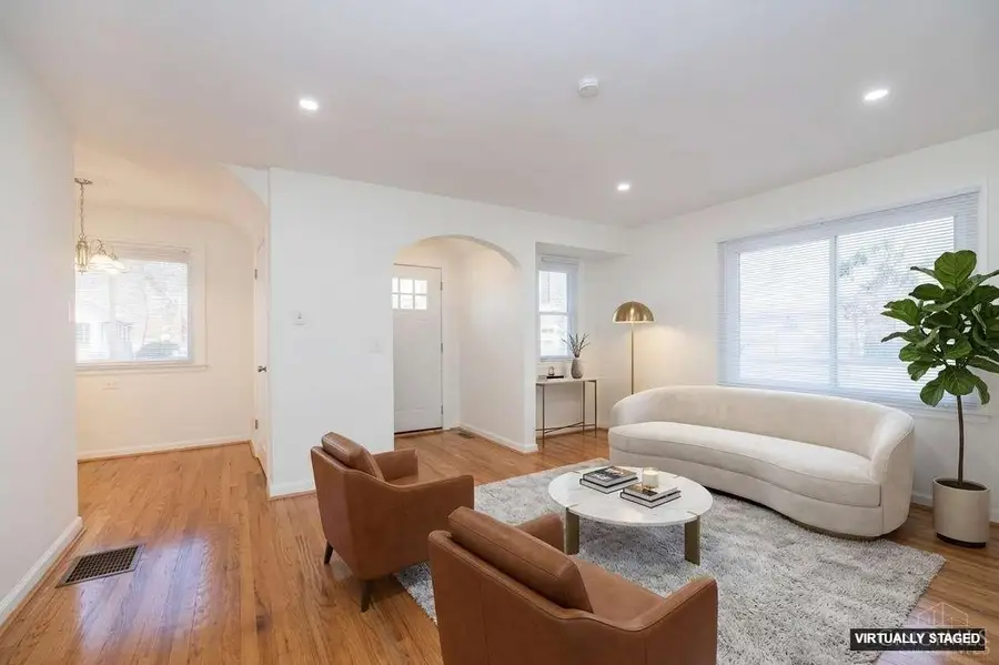 401 Jonte Avenue, Lockland, OH 45215 - #2