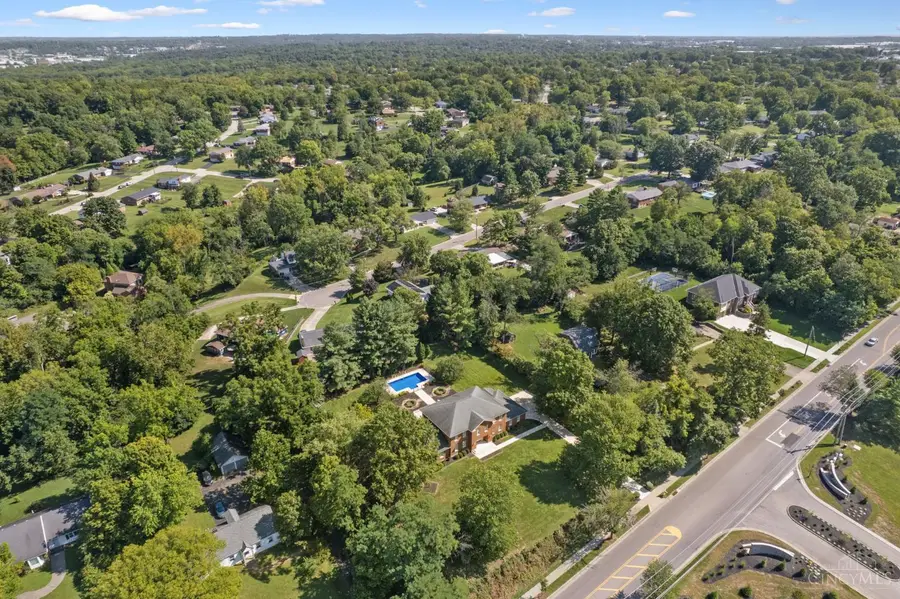 3590 Glendale Milford Road, Evendale, OH 45241 - #2