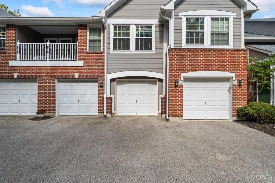 11971 Olde Dominion Drive #7, Symmes Township, OH 45249 - #2